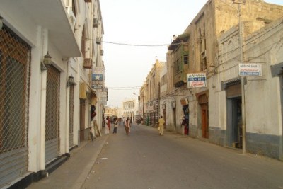 <strong>A street alley near the Mercato (market) on a Sunday in Asmara.</strong>