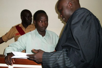Thomas Kwoyelo et son avocat