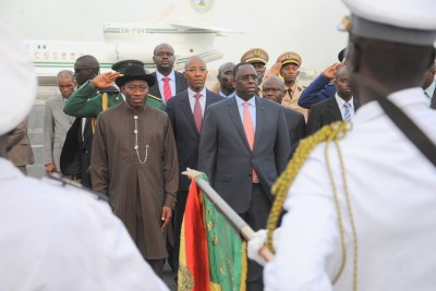 Les Présidents Goodluck Jonathan du Nigeria et Macky Sall du Sénégal (à Dakar)
