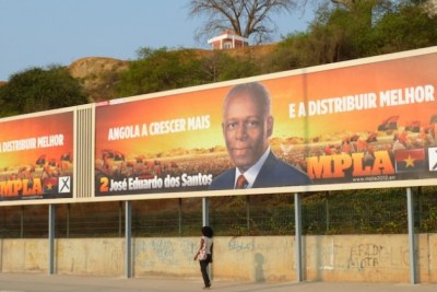 Recently re-elected President of Angola Jose Eduardo dos Santos during campaigns (file photo).