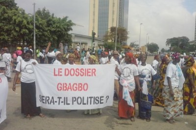 Plus d'une centaine de victimes ont manifesté au Plateau  suite à la décision de la CPI de revoir le cas Gbagbo