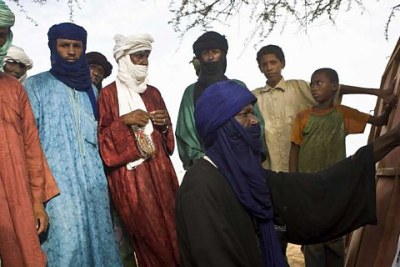 Ces réfugiés maliens, à l'image de leurs compatriotes, attendent avec impatience les résultats de l'élection présidentielle