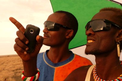 Kenyans view the eclipse visible in the north.