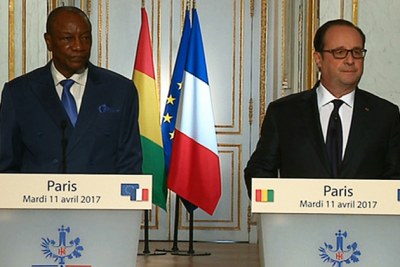 Le président François Hollande a prononcé une déclaration conjointe avec M. Alpha CONDÉ, Président de la République de Guinée dans le cadre de sa visite d’Etat en France