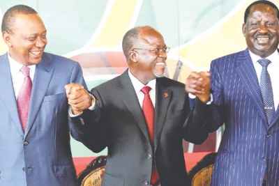 Tanzanian President John Magufuli, Raila Odinga and Kenyan President President Uhuru Kenyatta (file photo).
