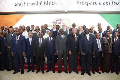 Réunion de l'Ua  lors du sommet de Niamey lors du sommet de Niamey