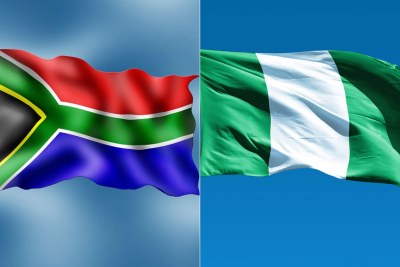 Drapeau RSA (à gauche) - Drapeau Nigeria (à droite)