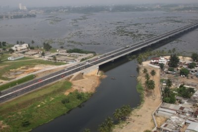 Africa Finance Corporation was one of the core-financiers of the US$365 million Henri Konan Bédié bridge. Opened in December 2014, the bridge connecting two of Abidjan’s major districts—Riviera in the north and Marcory in the south--is considered one of the most successful PPP-funded projects in the post-conflict country.